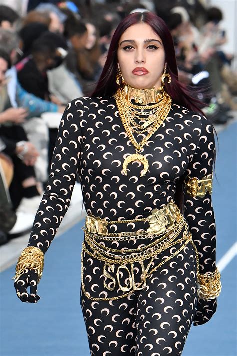 lourdes leon fashion